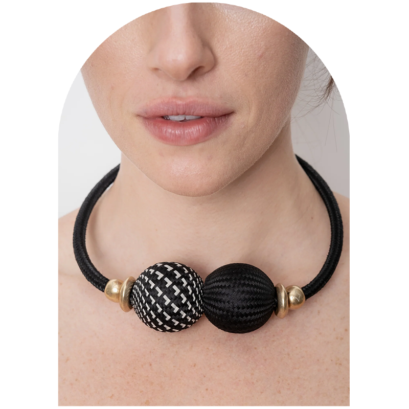 Baller Necklace Domino