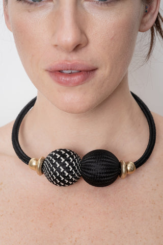 Baller Necklace Domino